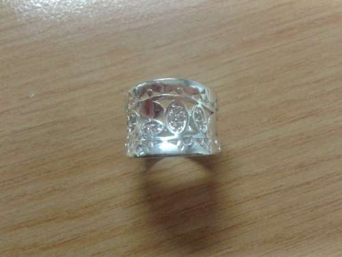 925 Sterling Stamped Ring - Awesome - Like New - size 7